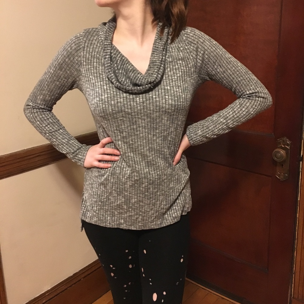 Charlotte Russe ribbed long sleeve cowl neck